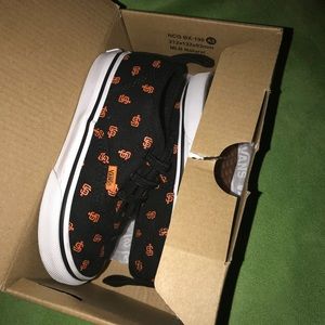 Toddlers Vans